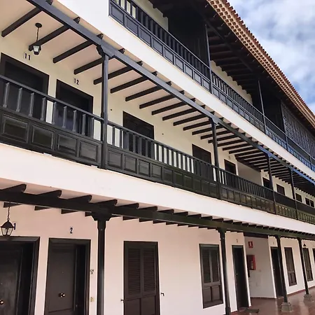Atico Jazmin Apartment
